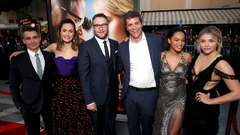 Neighbors 2' Premiere: Seth Rogen and Rose Byrne Explain Zac ...