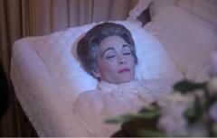 Mommie Dearest (1981) - Filmaffinity